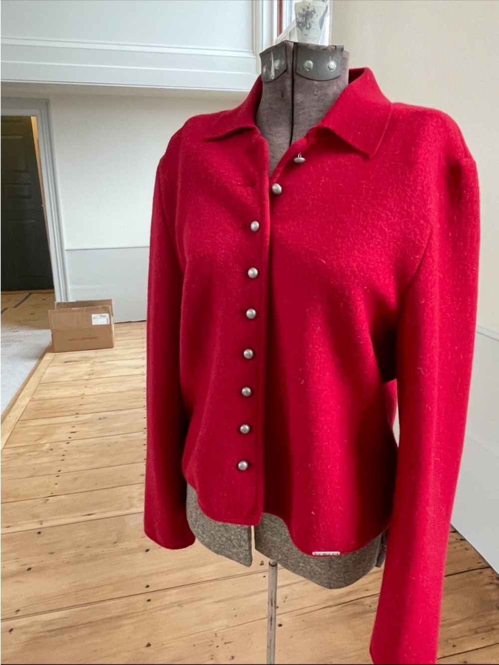 Classic Red Button-Front Women's Cardigan - Picture 2 of 4